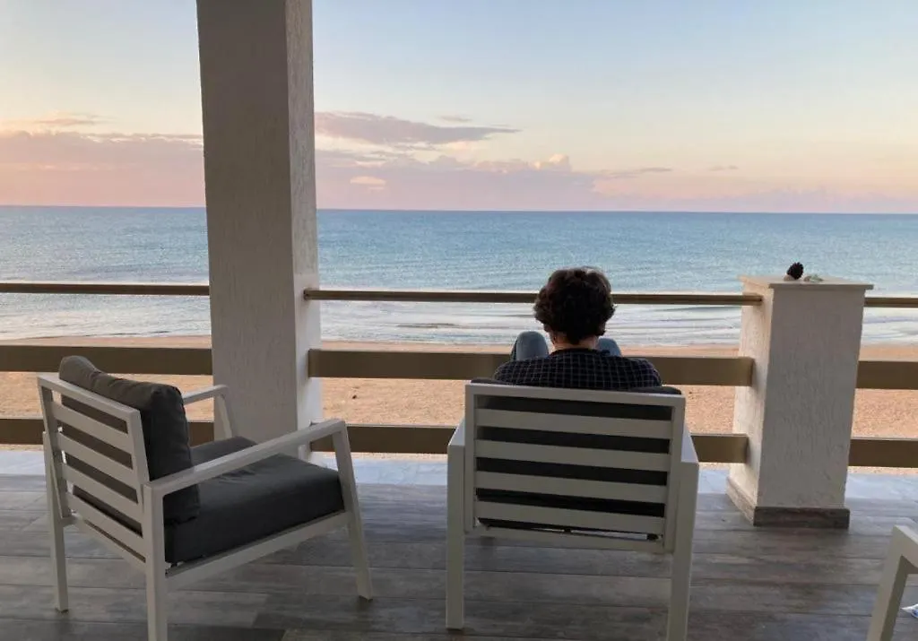 Home Holiday Punta Piccola بورتو إمبيدوكْلي بيت للعطل