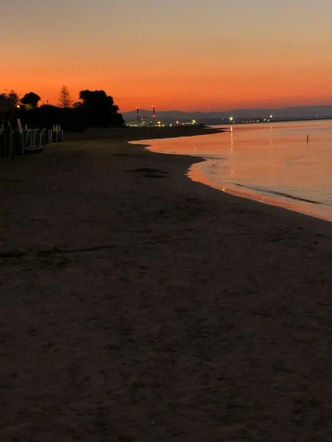 Home Holiday Punta Piccola بورتو إمبيدوكْلي بيت للعطل