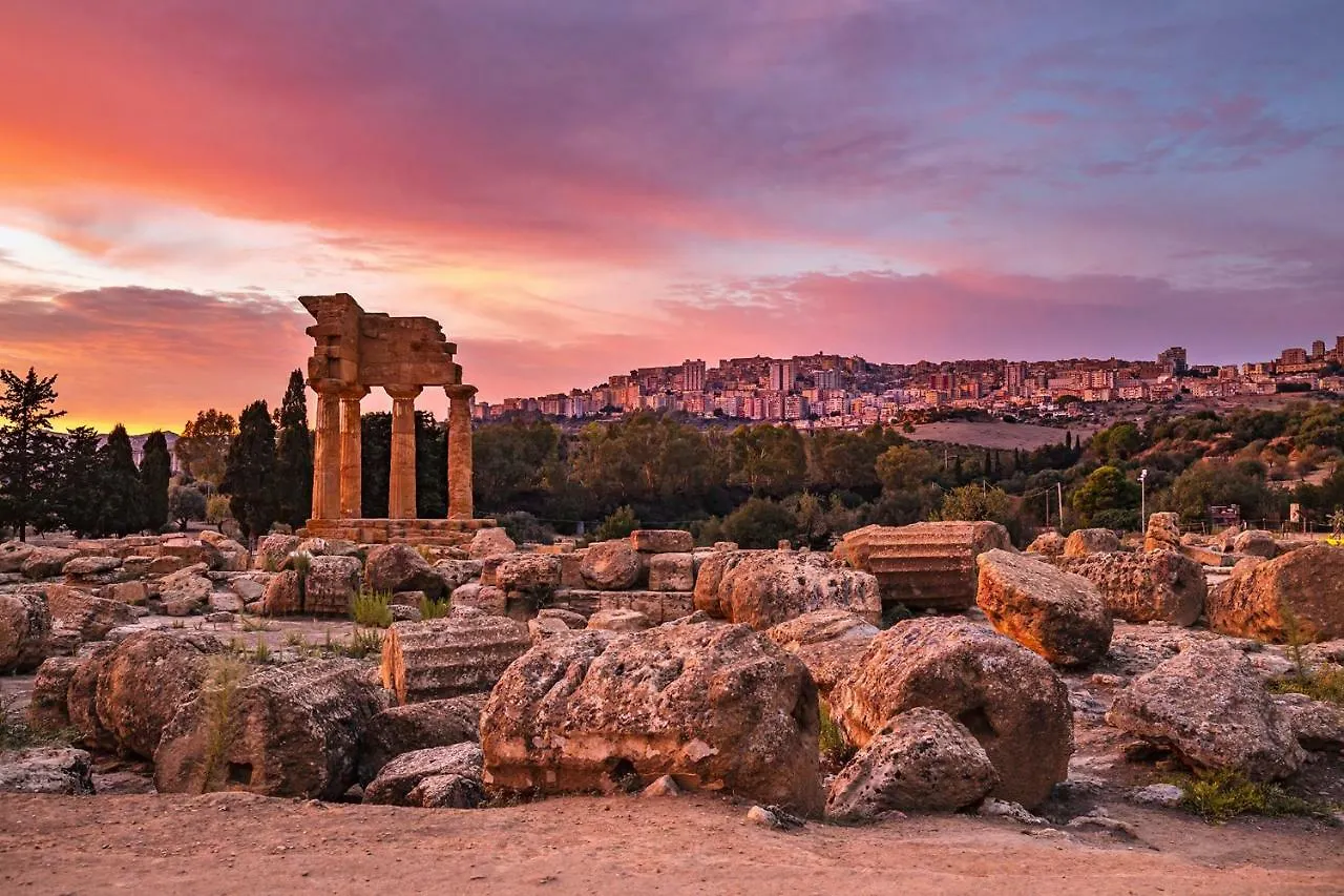 بيت للعطل Home Holiday Punta Piccola بورتو إمبيدوكْلي